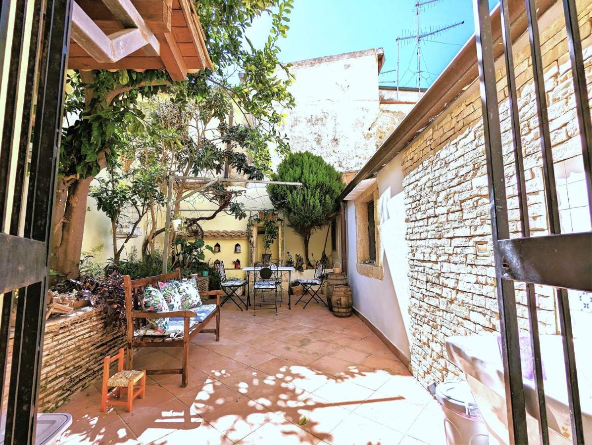 La Casa Delle Fate Apartment Syracuse Exterior photo
