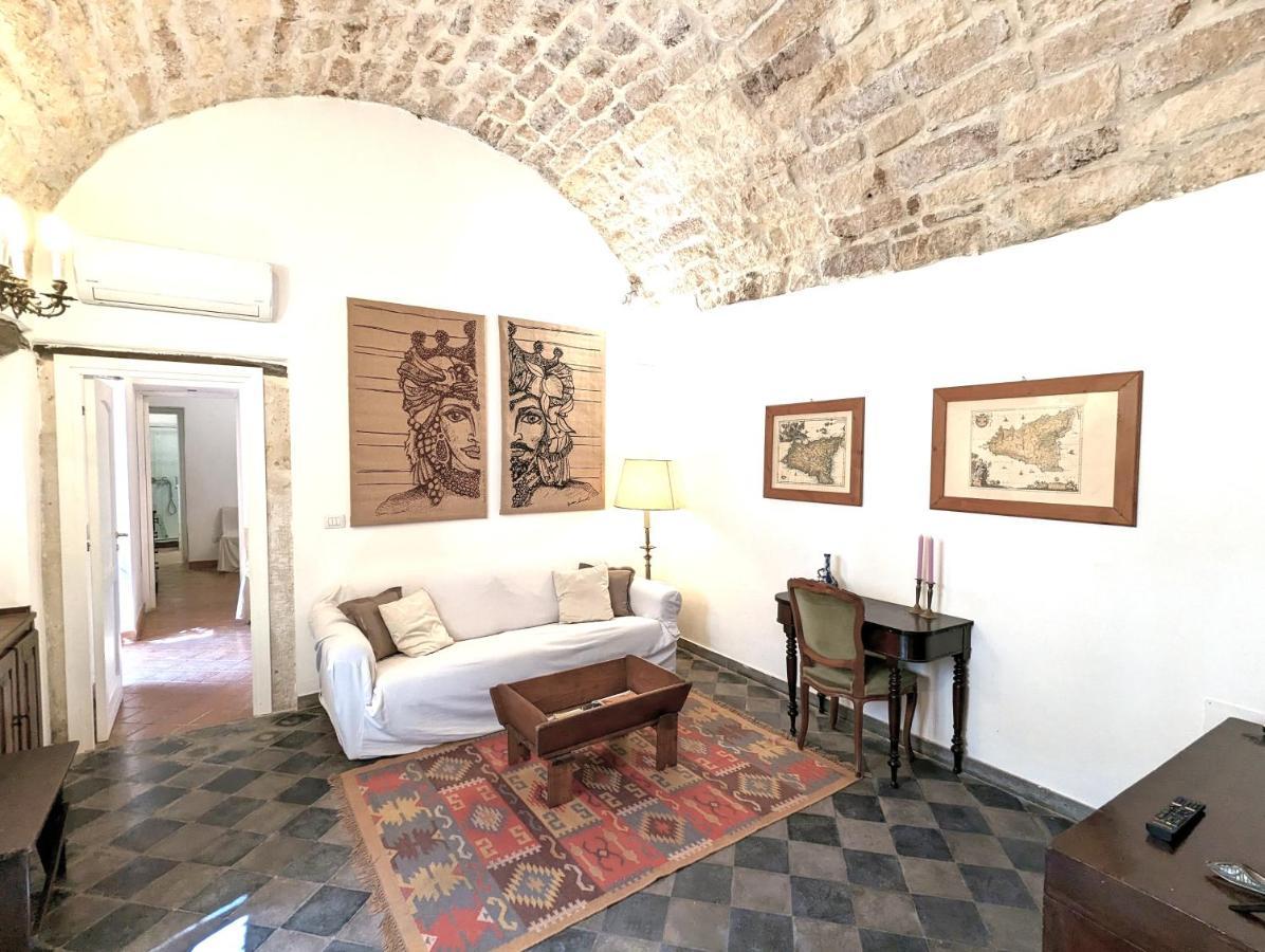 La Casa Delle Fate Apartment Syracuse Exterior photo